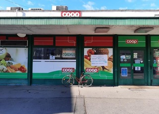 A Coop-bolt bezárásának margójára